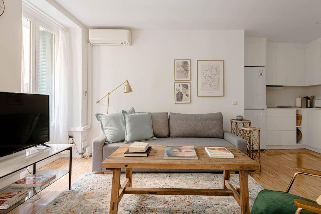 Cozy Apartment In Puerta Del Sol - Esparteros Мадрид Екстер'єр фото